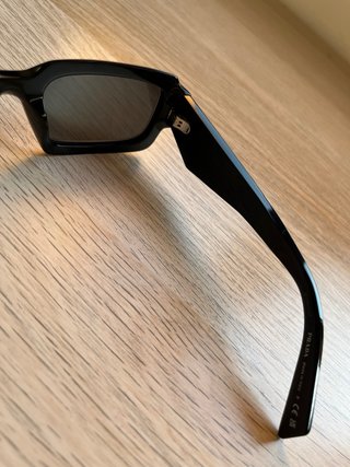 Gafas de sol Prada SPR 27Z Negras