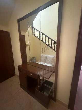 Mueble entrada Hall en madera oscura