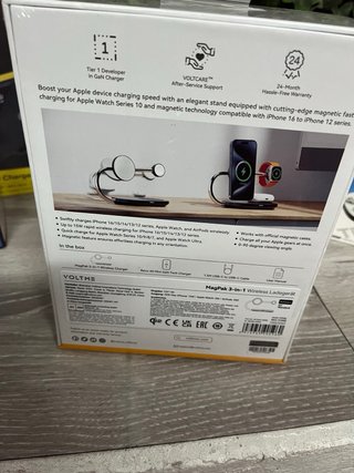 VOLTME MagPak 3 in 1 Caricabatterie Wireless 15W