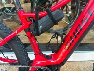 Ghost Hybride HTX 2.7 Roja con Extender