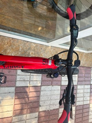 Ghost Hybride HTX 2.7 Roja con Extender
