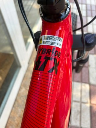 Ghost Hybride HTX 2.7 Roja con Extender