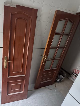 Puertas de madera maciza