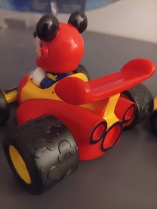 Set 3 macchinine Formula 1 Disney