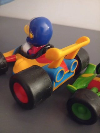 Set 3 macchinine Formula 1 Disney