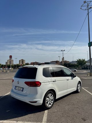 Volkswagen Touran 2016