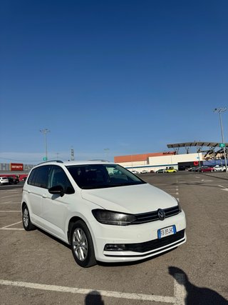 Volkswagen Touran 2016