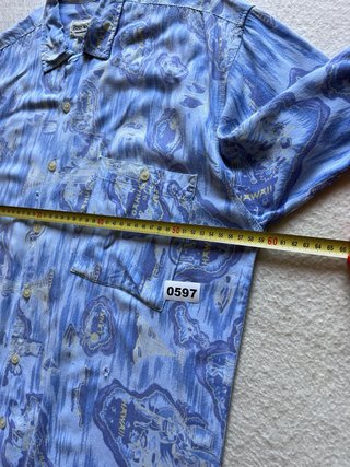 Camisa Hawaiana Vintage Estampado Islas Talla L/XL