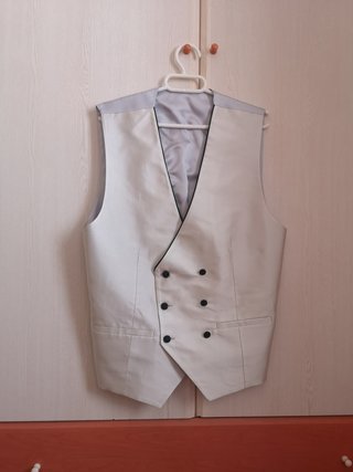 Traje Hugo Boss 6 piezas Talla S