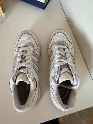 Adidas Forum Beige/Blanco Talla 37