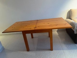 Mesa extensible pino macizo + 4 sillas