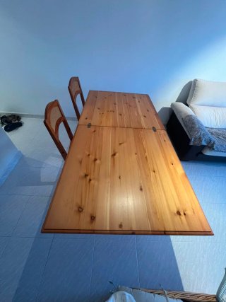 Mesa extensible pino macizo + 4 sillas