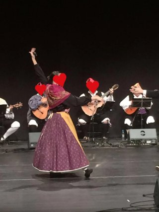 Ropa baturra de San Jorge