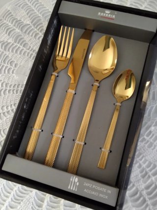 Servizio posate acciaio inox Bavaria oro 24 Pezzi