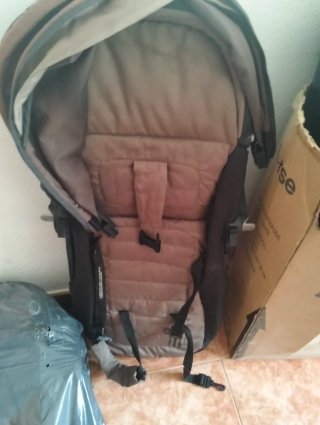 Carro de bebé plegable