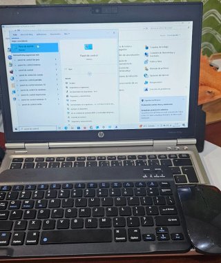 HP Elitebook Portátil Plata y Negro