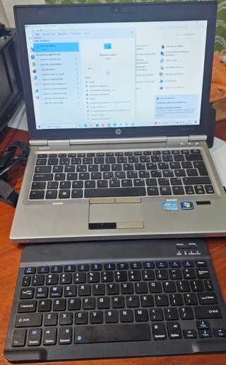 HP Elitebook Portátil Plata y Negro