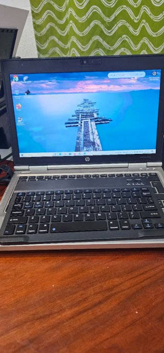HP Elitebook Portátil Plata y Negro