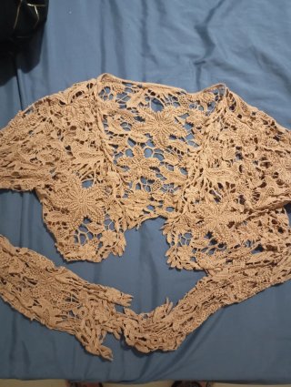 Torera de encaje beige talla única