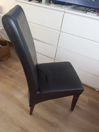 Silla de salón de piel marrón