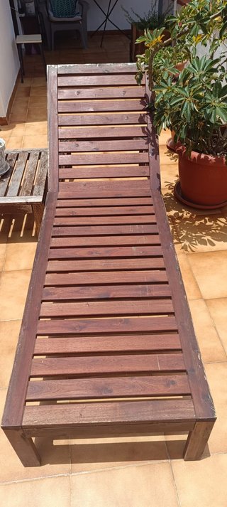 Conjunto jardín madera: 2 tumbonas y mesa