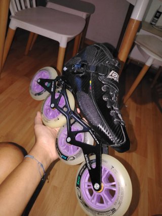 Patines Profesionales Negros Poco Uso