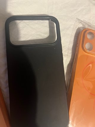 Lote 3 Carcasas iPhone 17 Promax