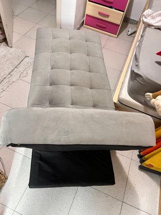 Sofá  Terciopelo Gris, reclinable en buen estado