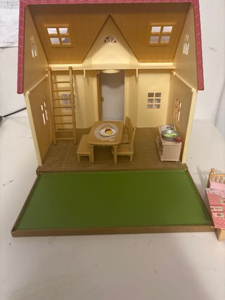 Casa Sylvanian Families Cosy Cottage Starter Home
