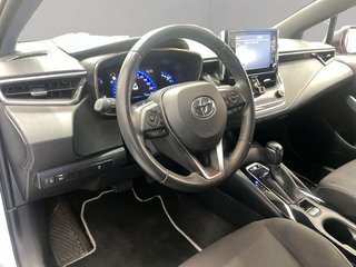 Toyota Corolla 1.8 125H ACTIVE TECH E-CVT (2021)