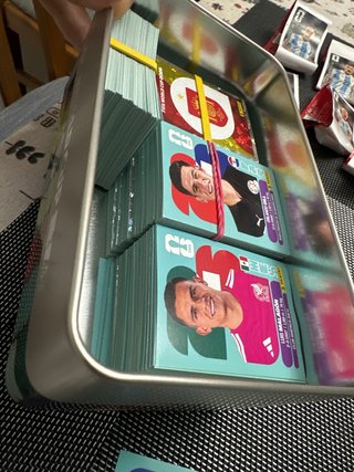 Cromos Panini Mundial 2022 y 2026.
