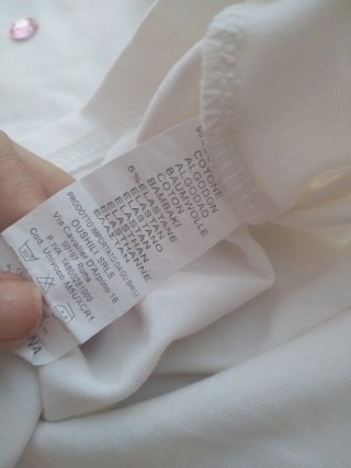 Camiseta S con piedras de colores