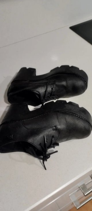 Zapatos cordones tacóngrueso negro 37 sin uso
