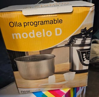 Olla programable modelo D Newcook