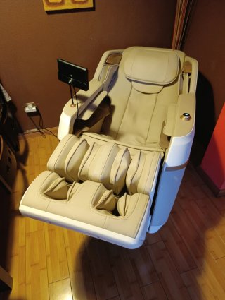 Sillón Masaje Real Madrid Beige/Blanco