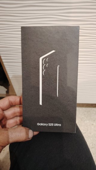 Samsung S25 Ultra como nuevo está súper cuidado