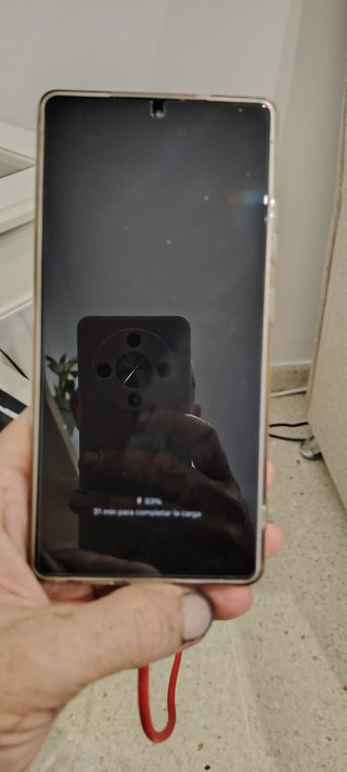 Samsung S25 Ultra como nuevo está súper cuidado