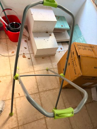 Bañera para bebé con patas