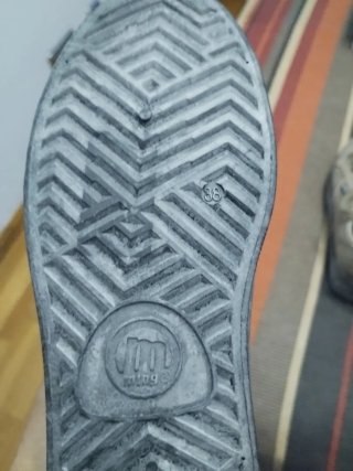 Zapatillas Mustang marrones