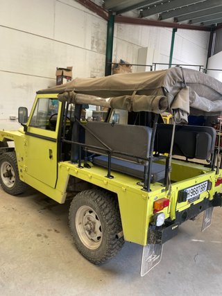 Land Rover Defender 1995