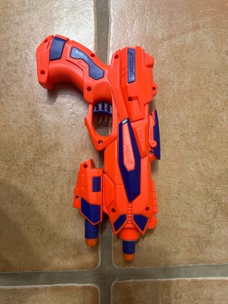 Kit Pistolas Nerf, muñequera y Balas
