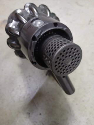 Aspirapolvere Dyson V10