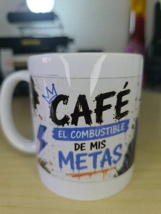 Taza Panda Café 11oz "Combustible de mis Metas"