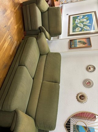 Sofá y butaca verde
