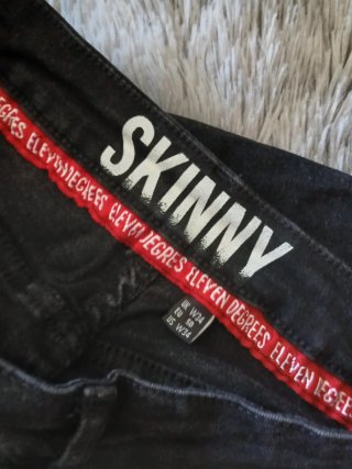 Pantalón vaquero skinny negro Eleven