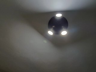 Lámparas de techo madera, ceramica y cristal.