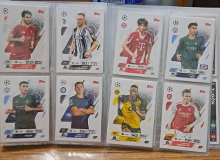 Cartas Match Attax Kylian Mbappé y Erling Haaland