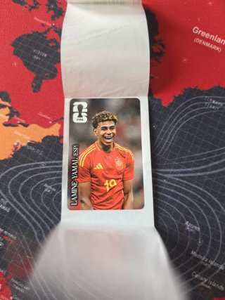 Cartas Match Attax Kylian Mbappé y Erling Haaland
