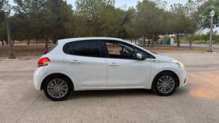 Peugeot 208 2016 12 meses de garantia