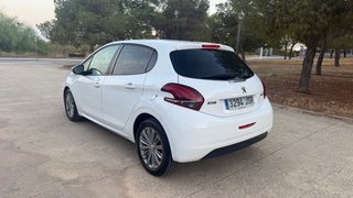 Peugeot 208 2016 12 meses de garantia
